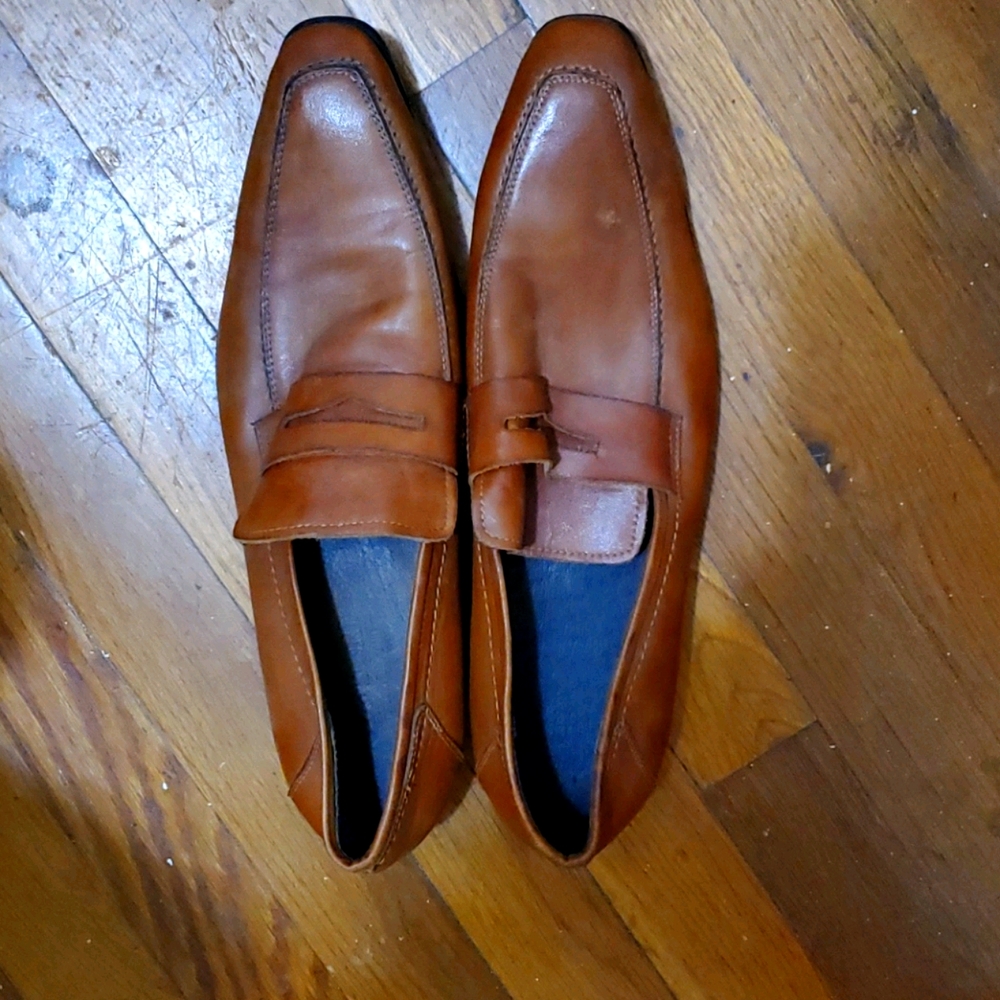 Mens shoes